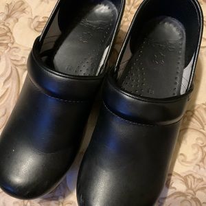 Dansko shoes.  European size 38.  Runs small